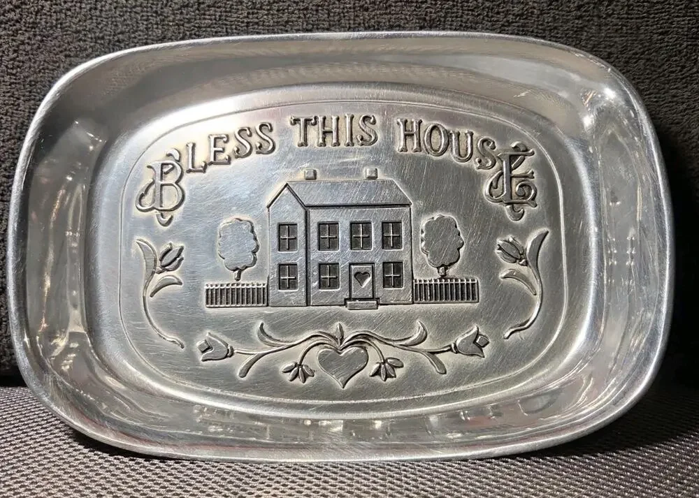 vintage Wilton Armetale metal bread tray 